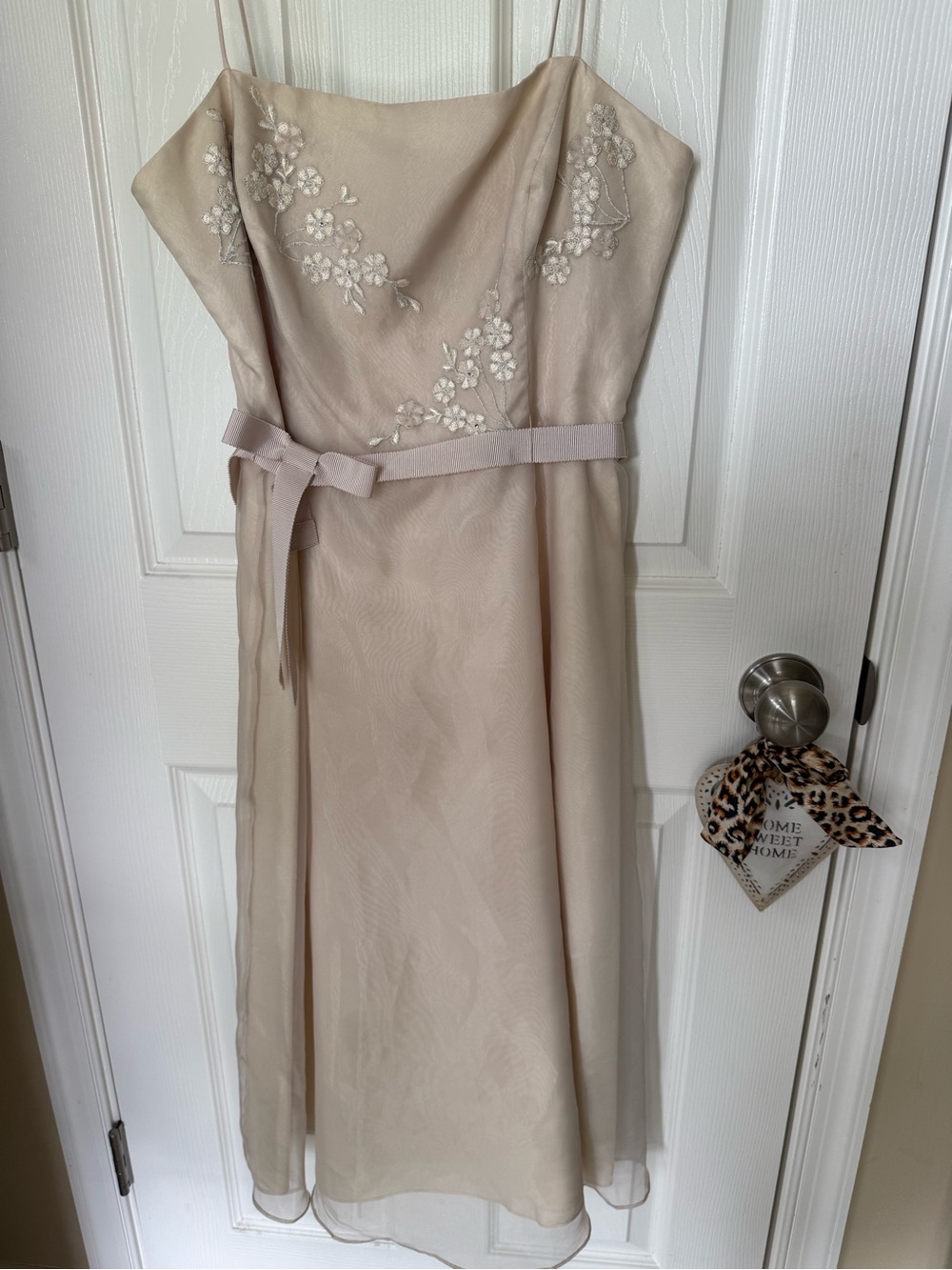 Laundry By Shelli Segal Blush Beige Embroidered Fit-and-Flare Dress